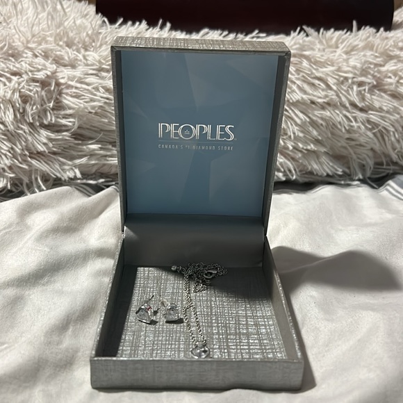 People’s Sterling Silver & Diamond Heart Necklace & Earrings Set - Picture 5 of 5